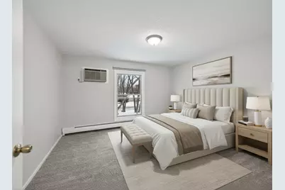 2800 Hamline Avenue N #303, Roseville, MN 55113 - Photo 16