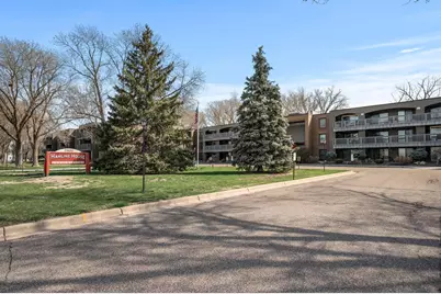 2800 Hamline Avenue N #303, Roseville, MN 55113 - Photo 28