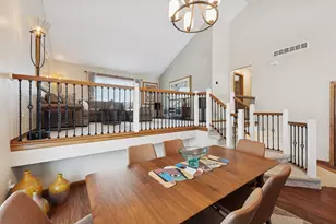 18719 Clear View Dr, Minnetonka, MN 55345 - Photo 18