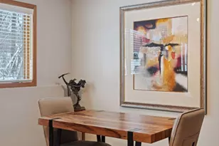 18719 Clear View Dr, Minnetonka, MN 55345 - Photo 44