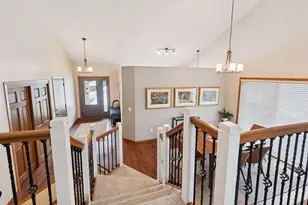 18719 Clear View Dr, Minnetonka, MN 55345 - Photo 20