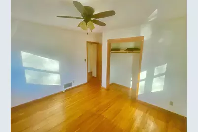 1885 3rd Street E, Saint Paul, MN 55119 - Photo 6