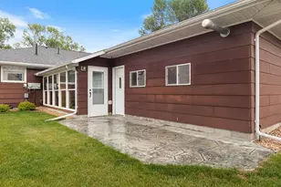 109 Pine Ave N, Canby, MN 56220 - Photo 10