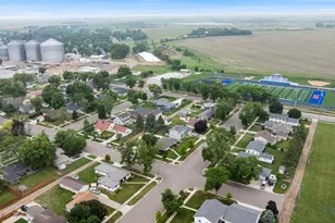 109 Pine Ave N, Canby, MN 56220 - Photo 14