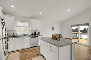 39626 Fallbrook Ave, North Branch, MN 55056 - Photo 10