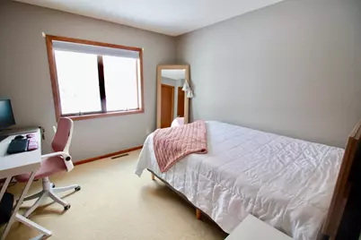 915 Hemlock Court, Breckenridge, MN 56520 - Photo 48