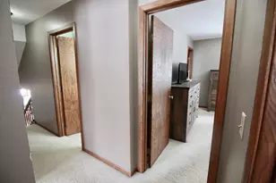 915 Hemlock Ct, Breckenridge, MN 56520 - Photo 42