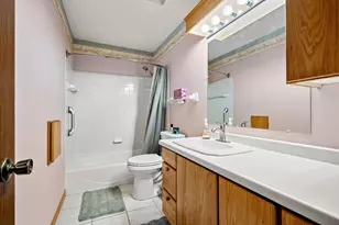 13813 James Ave S, Burnsville, MN 55337 - Photo 10