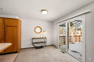 13813 James Ave S, Burnsville, MN 55337 - Photo 4