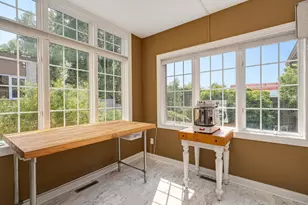 1385 Eustis St, Saint Paul, MN 55108 - Photo 14