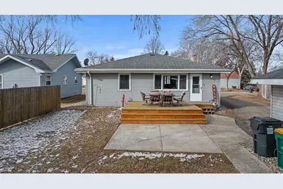 409 S 2nd Street, Marshall, MN 56258 - Photo 2