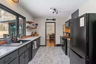 345 Capitol View Ave, Roseville, MN 55113 - Photo 12