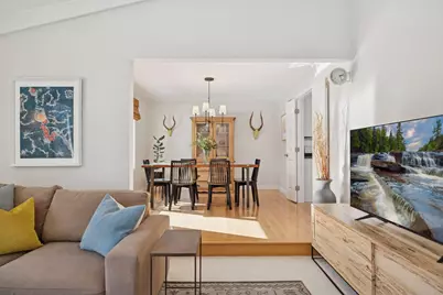 660 Windemere Curve N, Plymouth, MN 55441 - Photo 4