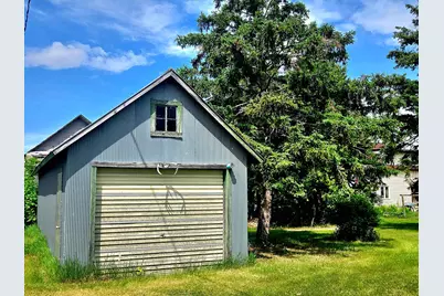 107 Lincoln Avenue NW, Twin Valley, MN 56584 - Photo 4