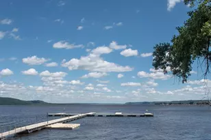 1702 N Lakeshore Dr, Lake City, MN 55041 - Photo 1