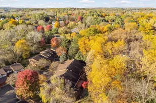 6913 Edenvale Blvd, Eden Prairie, MN 55346 - Photo 6