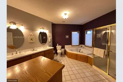 640 S Park Court, Hastings, MN 55033 - Photo 8