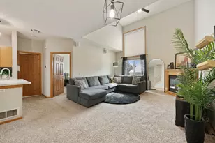 8622 Savanna Oaks Bay, Woodbury, MN 55125 - Photo 1