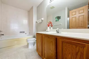 8622 Savanna Oaks Bay, Woodbury, MN 55125 - Photo 20