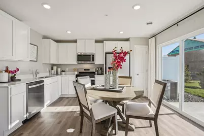 17577 Driscoll Place, Lakeville, MN 55044 - Photo 4