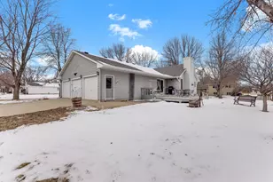 1005 9th St SE, Waseca, MN 56093 - Photo 34