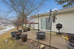 3660 Gershwin Cir N, Oakdale, MN 55128 - Photo 16