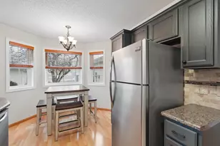 3660 Gershwin Cir N, Oakdale, MN 55128 - Photo 4