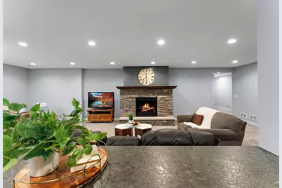 11314 Sunflower Lane N, Lake Elmo, MN 55042 - Photo 98