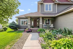 900 Heritage Trail NE, New Prague, MN 56071 - Photo 4