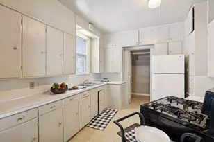 2303 Upton Ave N, Minneapolis, MN 55411 - Photo 14