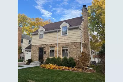 2827 Quentin Avenue, Saint Louis Park, MN 55416 - Photo 2