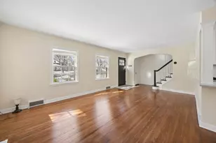 2827 Quentin Ave, Saint Louis Park, MN 55416 - Photo 4