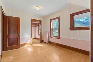 416 Hassan St SE, Hutchinson, MN 55350 - Photo 32