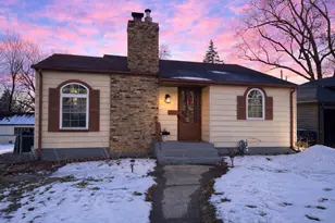 2501 Meridian Dr, Golden Valley, MN 55422 - Photo 2