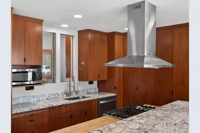 34290 Lanesboro Court, North Branch, MN 55056 - Photo 18