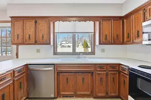 220 3rd Ave SE, New Brighton, MN 55112 - Photo 8