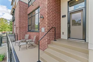 294 Spring St, Saint Paul, MN 55102 - Photo 2