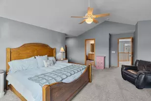 6785 Wildflower Dr S, Cottage Grove, MN 55016 - Photo 44