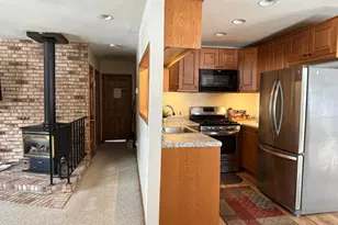 21745 586th Ave, Litchfield, MN 55355 - Photo 8