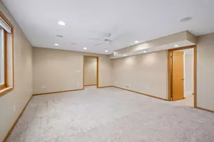 13584 Aspen Dr, Rogers, MN 55374 - Photo 32