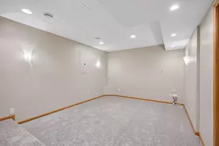 13584 Aspen Dr, Rogers, MN 55374 - Photo 38