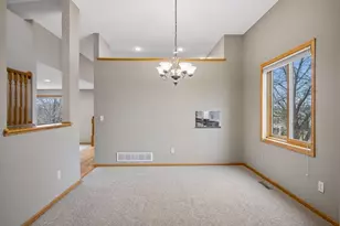 13584 Aspen Dr, Rogers, MN 55374 - Photo 8