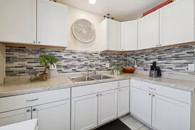 2646 Morgan Avenue N, Minneapolis, MN 55411 - Photo 8