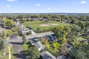 2405 11th Ave NW, Rochester, MN 55901 - Photo 18