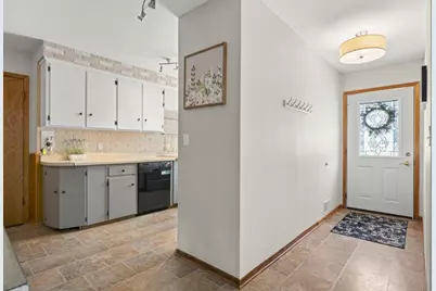 2405 11th Avenue NW, Rochester, MN 55901 - Photo 4