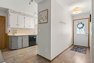 2405 11th Ave NW, Rochester, MN 55901 - Photo 4