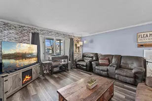 10239 Raven St NW, Coon Rapids, MN 55433 - Photo 4