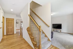 505 Chapel Ct, Eagan, MN 55121 - Photo 12