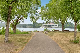 1245 Dale St N, Saint Paul, MN 55117 - Photo 32