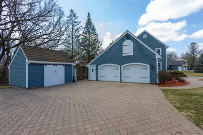 70 Jonathon Drive, New Ulm, MN 56073 - Photo 4